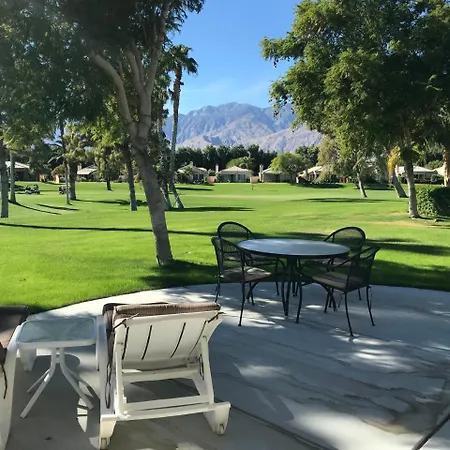 Palm Springs-Desert Princess Country Club Villa